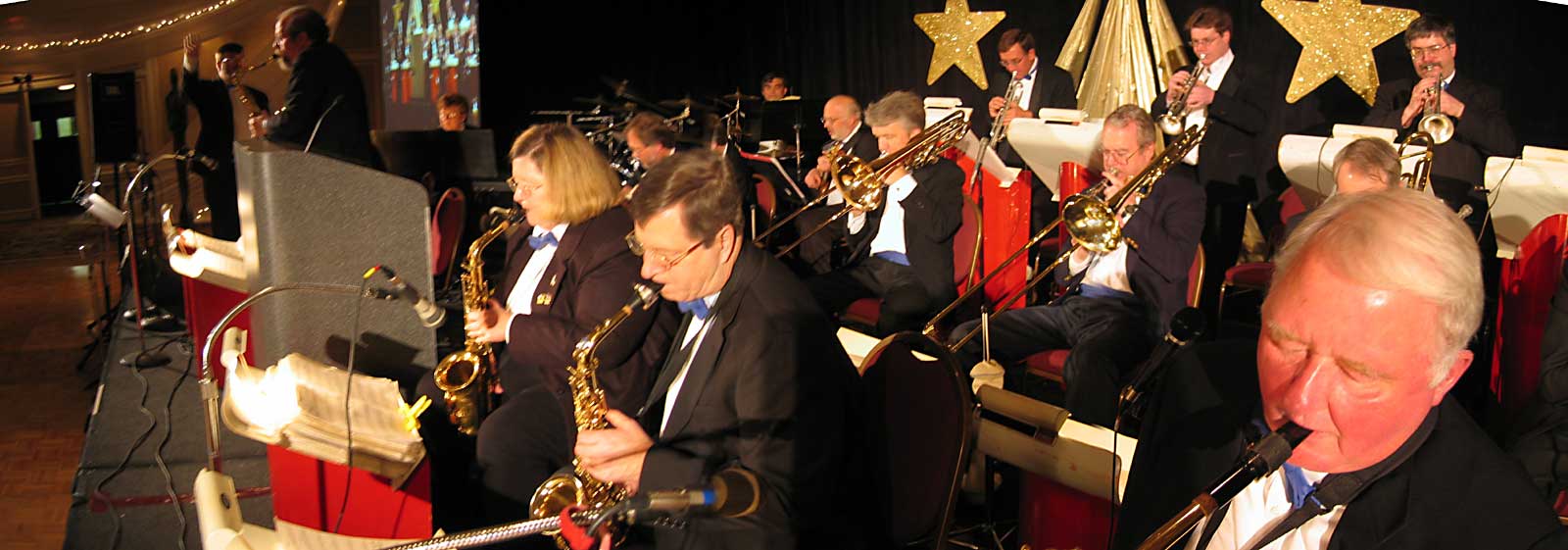 The band played an instrumental feature before many guests arrived for dinner.